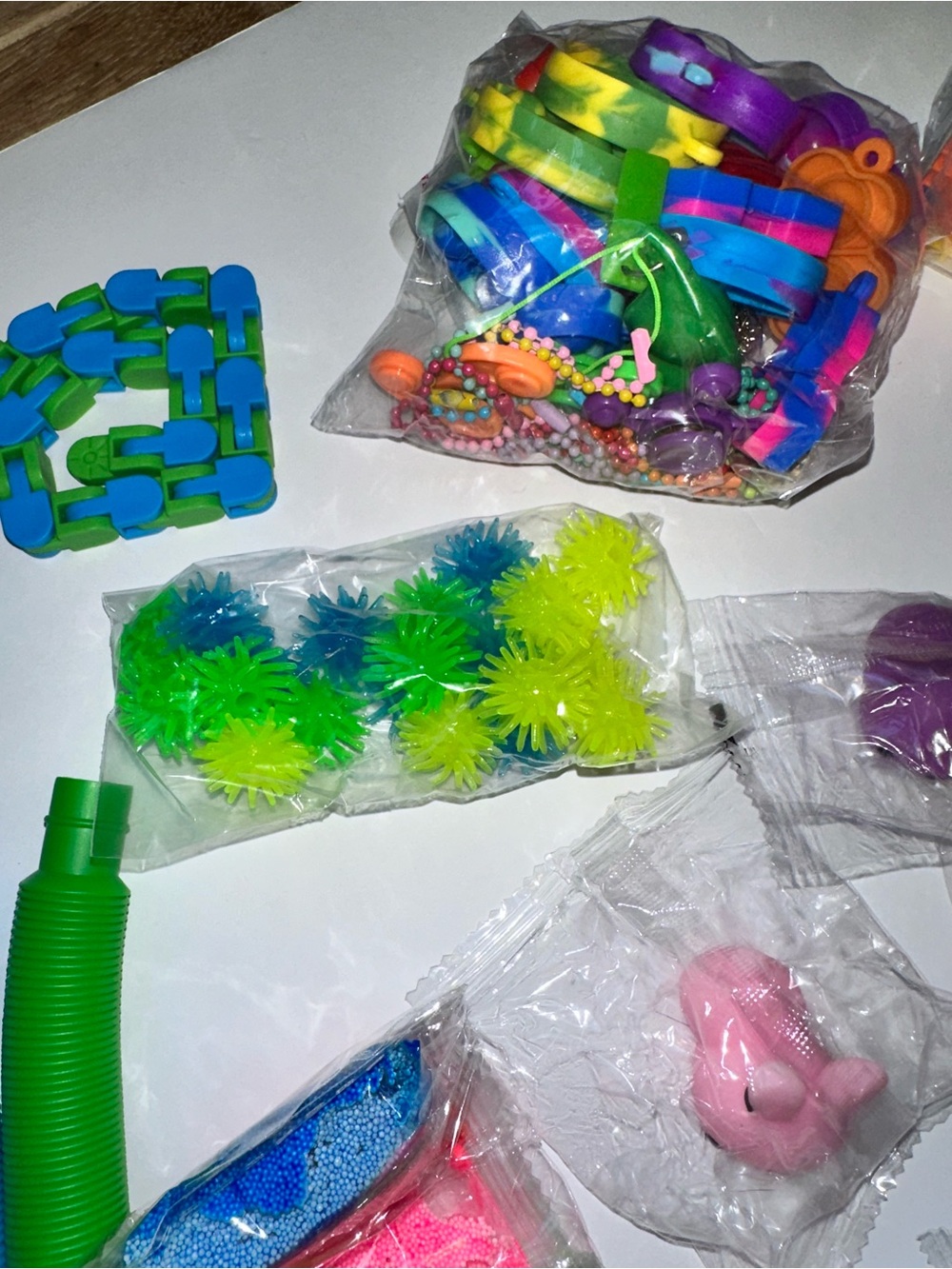 Assorted Rainbow Kids Fidget & Building Toy Set - Multi-Color - Picture 10 of 16